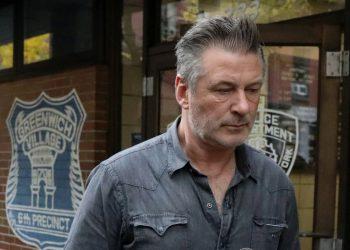 Alec Baldwin seeks dismissal of lawsuit filed by Rust cinematographer’s family