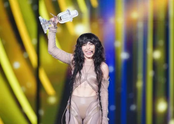 Loreen wins Eurovision Song Contest with “Tattoo”