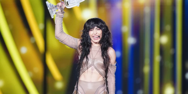 Loreen wins Eurovision Song Contest with “Tattoo”