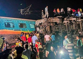 Train Crash in Eastern India Claims at Least 50 Lives and Leaves Hundreds Injured