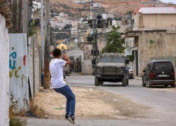 Palestinian Killed, Several Wounded in Israeli Raid on Nablus Refugee Camp