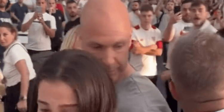 Referee Anthony Taylor and Family Confronted by Roma Fans at Budapest Airport Following Europa League Final