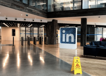 Microsoft Warns of Potential Fine Over LinkedIn’s Targeted Advertising in Europe