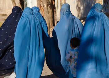 Taliban to Ban Women’s Beauty Salons in Afghanistan