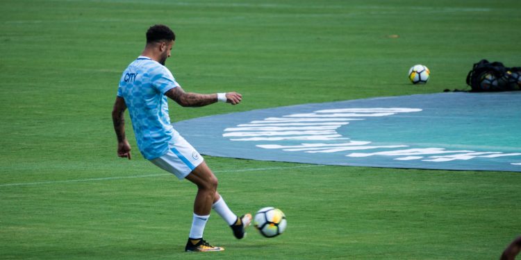 Kyle Walker to Sign for Bayer Munich
