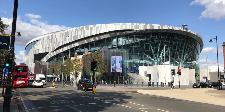 Tottenham Hotspur Owner Joe Lewis Indicted for “Brazen” Insider Trading Scheme