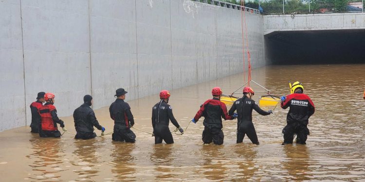 Seven Bodies Recovered from Flooded Tunnel in South Korea Amid Widespread Flooding
