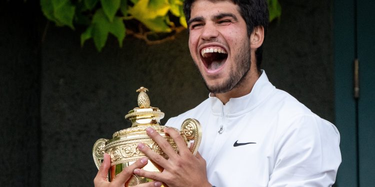 Carlos Alcaraz Wins Wimbledon Men’s Singles Title, Defeats Novak Djokovic in Stunning Victory