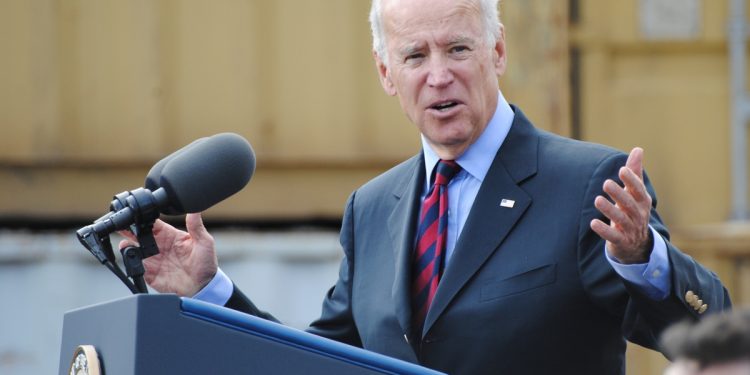 US Judge Limits Biden Administration’s Communication with Social Media Companies