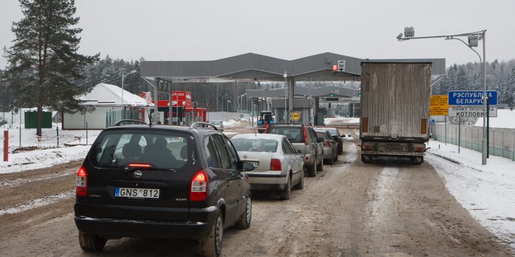 Lithuania Shuts Two Border Crossings with Belarus Amid Rising Security Concerns and Wagner Group Involvement