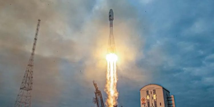 Russia’s Lunar Ambitions Suffer Setback as Luna-25 Moon Mission Crashes