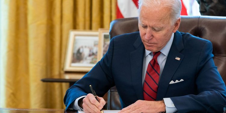 Biden Opposes Israeli Military Reoccupation of Gaza, White House Clarifies Amid Conflict