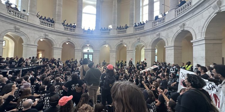 Hundreds Arrested at US Congress During Protest Against Israel’s Actions in Gaza