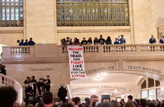 Hundreds Arrested in Grand Central Station Protest Amid Calls for Israel-Hamas Ceasefire