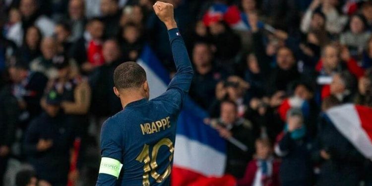 Real Madrid Leads Pursuit of PSG Star Kylian Mbappé