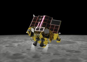 Japan Achieves “Soft Landing” on Moon, Faces Solar Cell Challenges