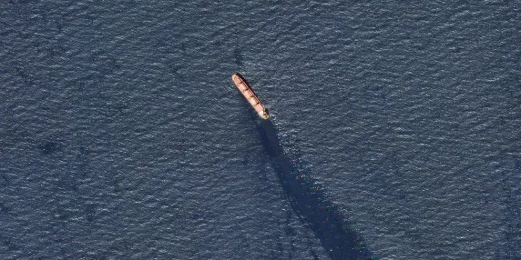 Abandoned Cargo Ship Spills Oil After Houthi Attack