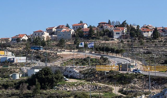 U.S. Reasserts Stance on Israeli Settlements as Illegal, Challenging Previous Administration’s Policy